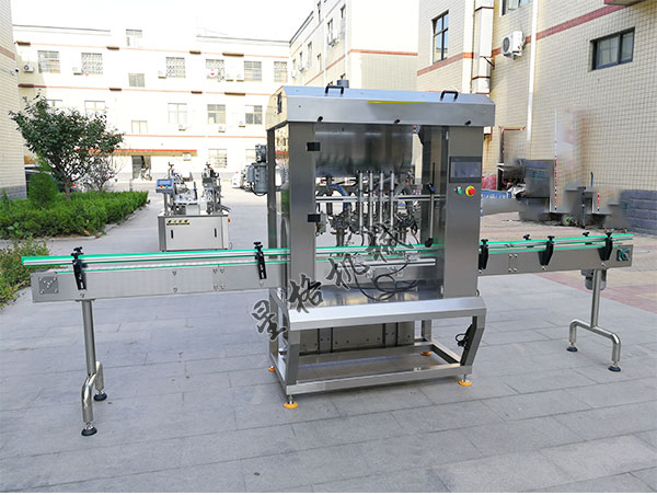 不斷完善自我的海鮮醬灌裝機前來報道(圖2)