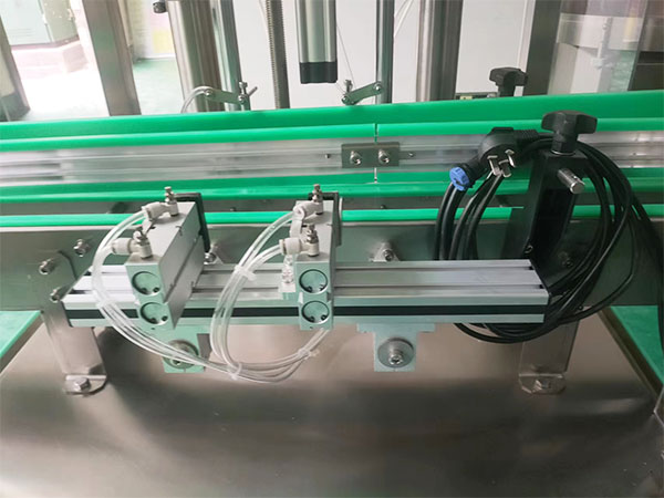 黑胡椒醬料灌裝加工生產(chǎn)線框架設(shè)計原理(圖2)