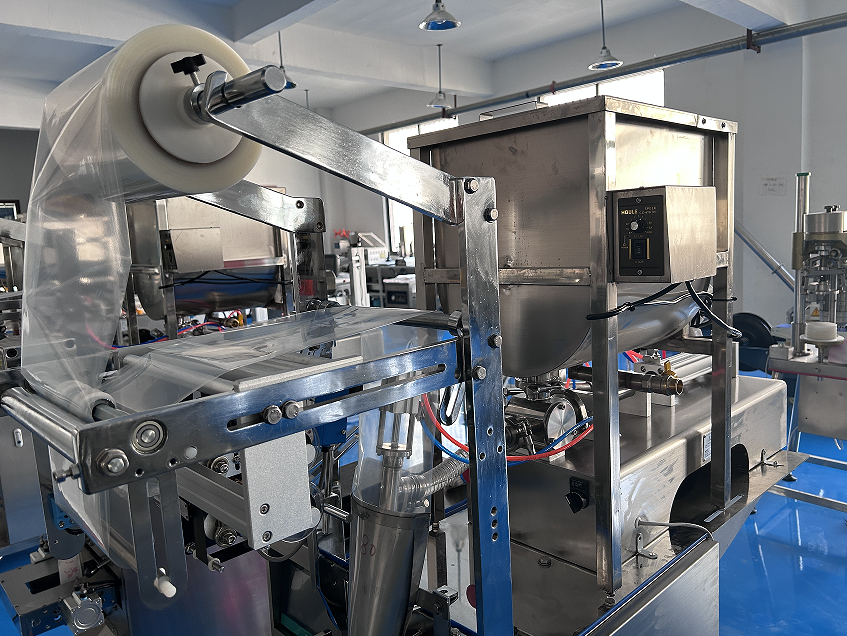 方便面醬料包裝機為您帶來品質升級(圖2) 方便面醬料包裝機為您帶來品質升級(圖2)