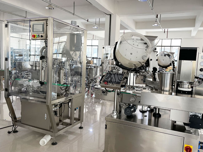 新品推薦：自動醬料灌裝真空旋蓋生產(chǎn)線(圖2)